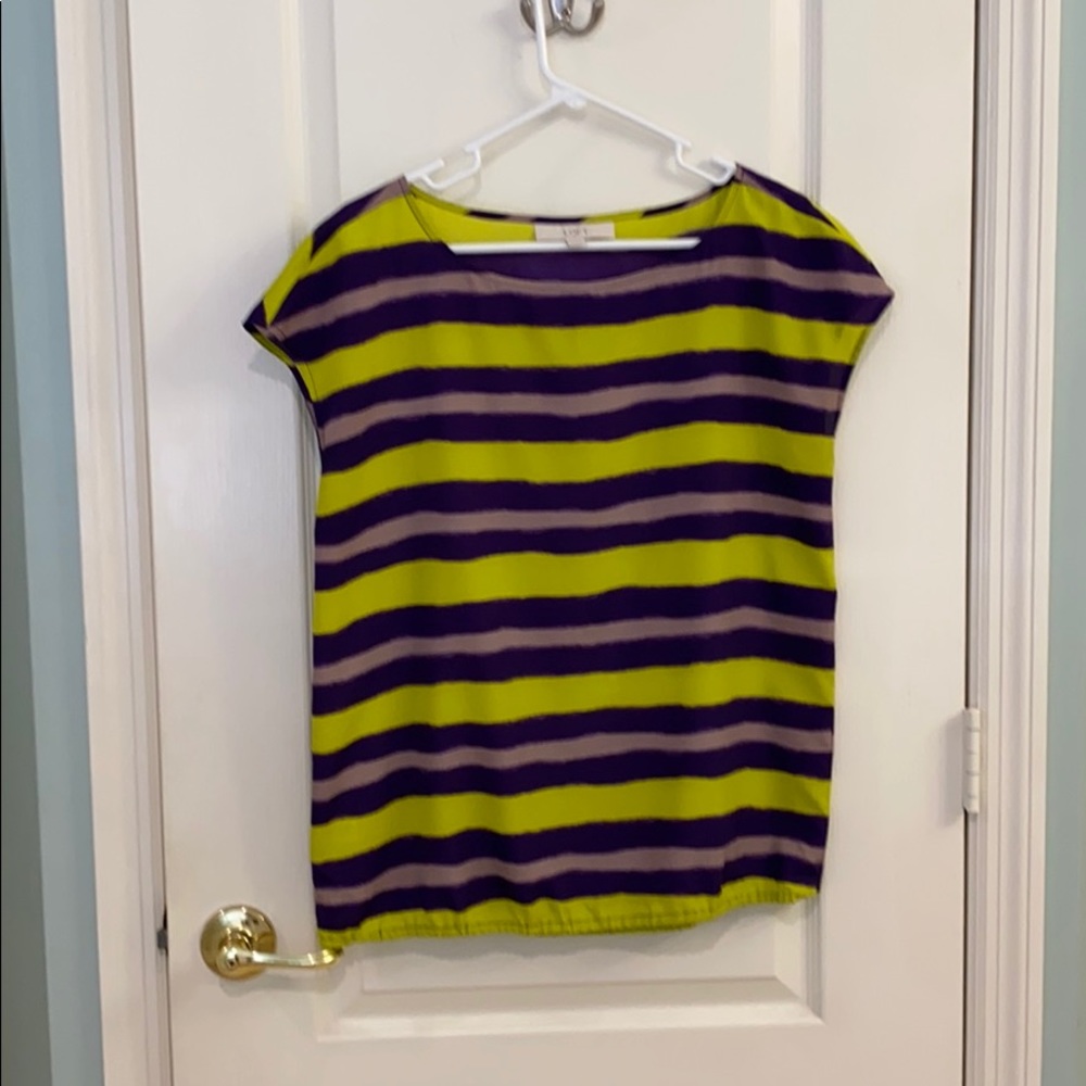 Ann Taylor LOFT green purple blouse. Size Medium.